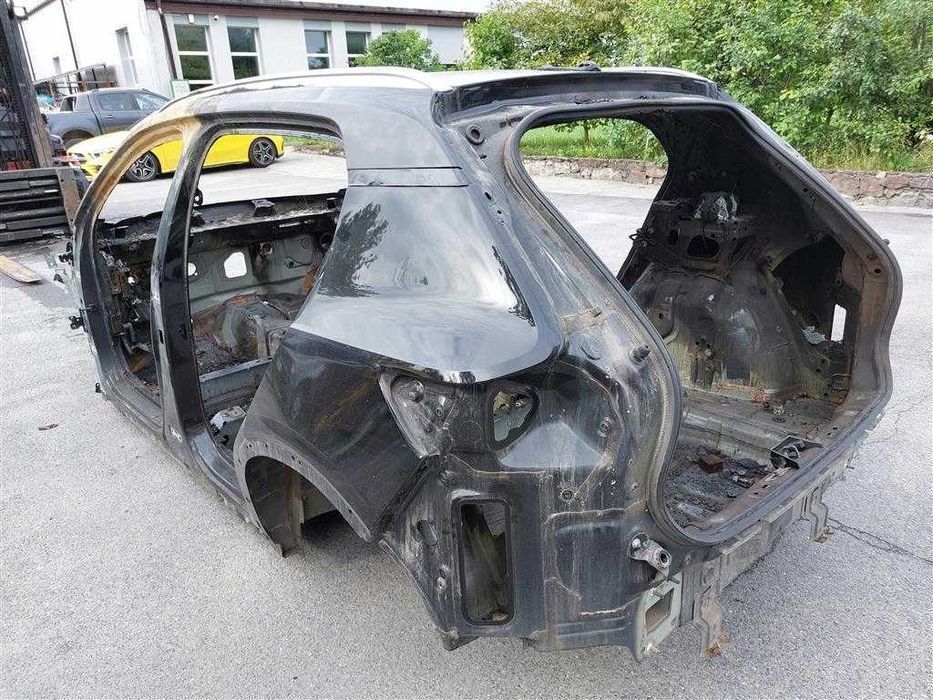 Volvo XC40 Четверть крыло кузов разборка