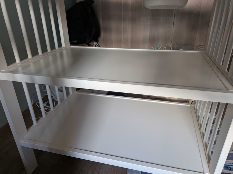 Przewijak Ikea Gulliver + akcesoria, materacyk i prześcieradła