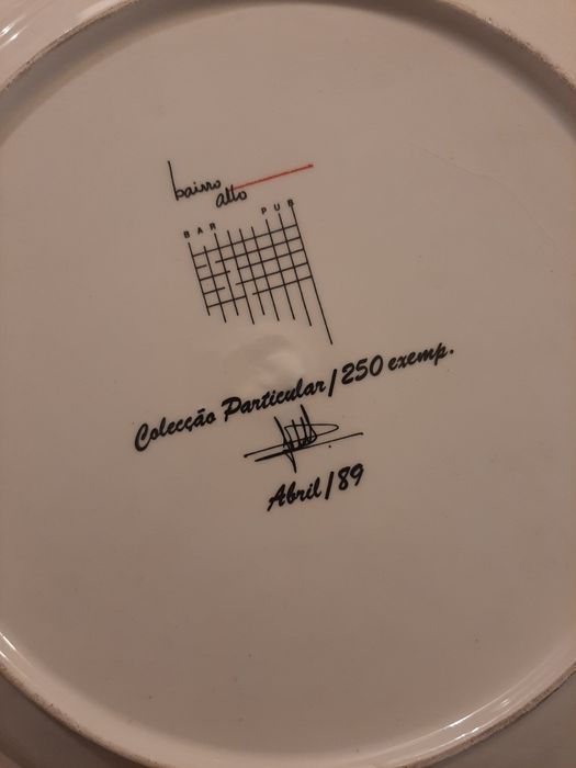 Prato em Cerâmica 250 exemplares 1989