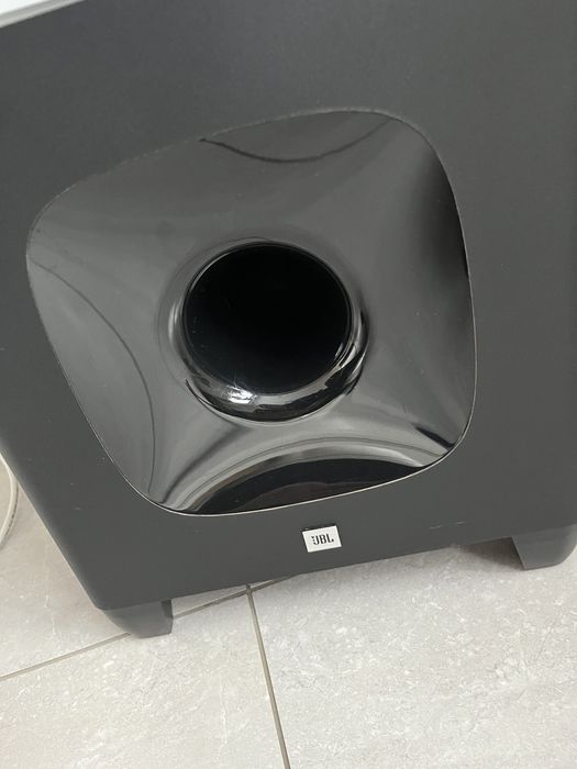 Soundbar  subwoofer  jbl SB 400