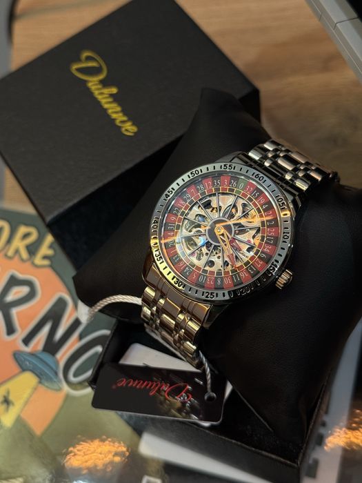 Часи/годинник механічний casino/казино/рулетка/NEW