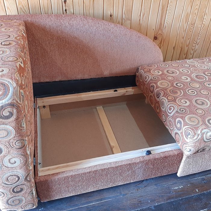 Продам 2 ліжка-дивани. Нові. Макарів.
