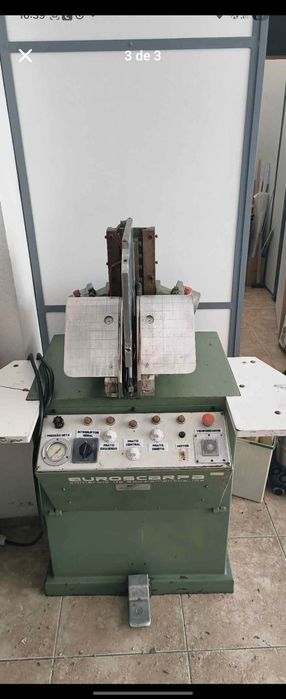 Máquina de vergar gaspea