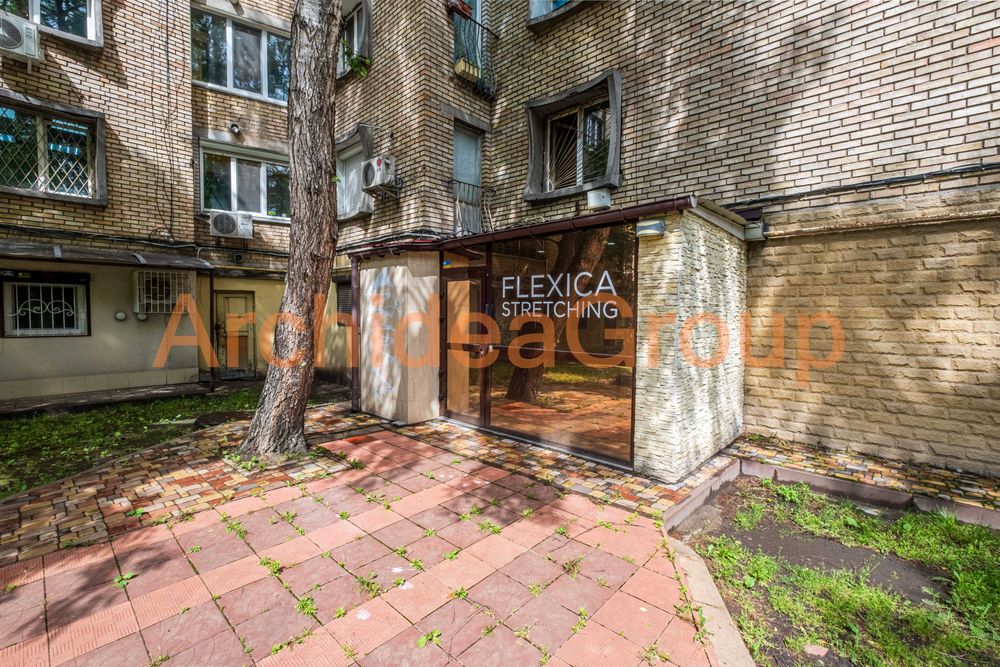 Продаж комерційного приміщення з орендарями 108 м2 Саксаганського 45