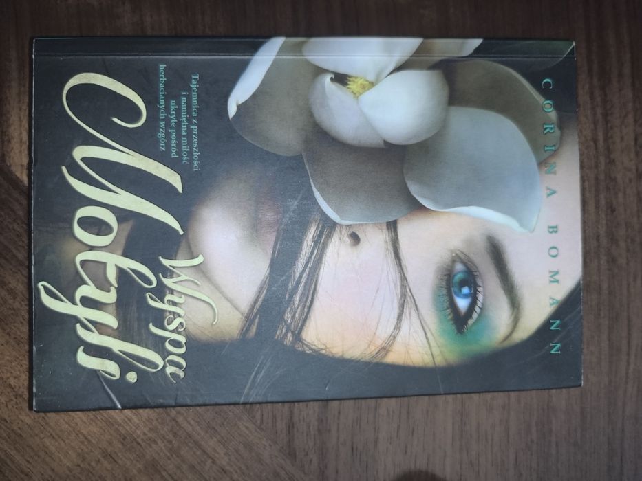 Wyspa motyli Corina Bomann