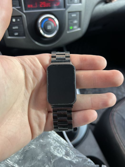 б/у Xiaomi Smart Band 8 Pro