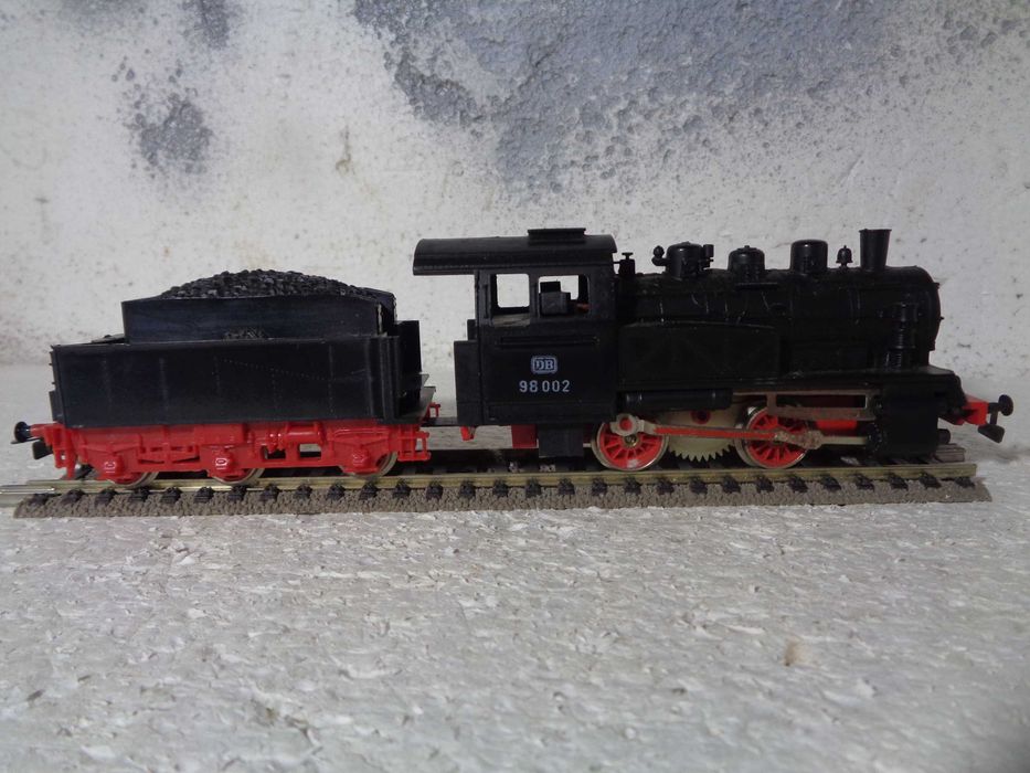1:87 PIKO Locomotica com tender a vapor comboio BR98 da DB