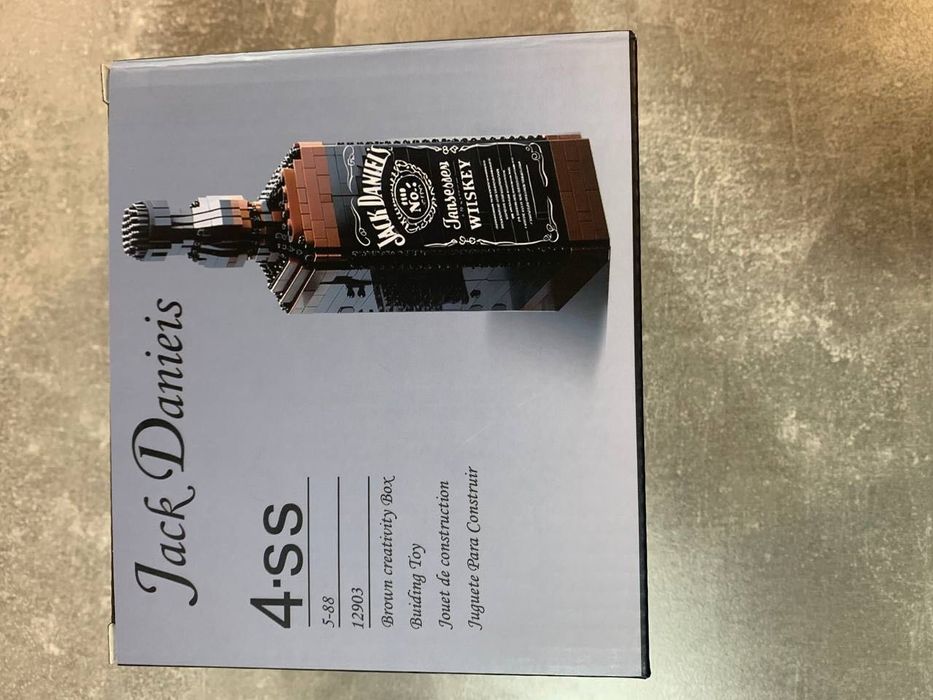 Лего у формі пляшки Віскі Jack Daniel's Джек Деніелз Лего Конструктор \ Jägermeister єгермейстер