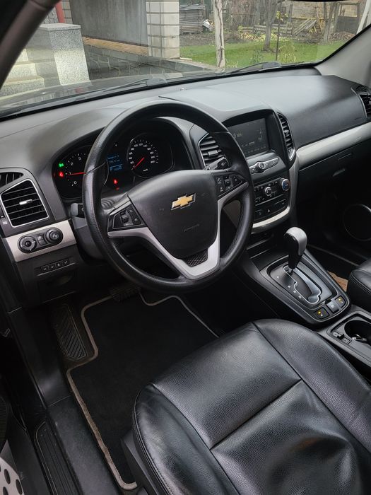Chevrolet captiva 2016 год