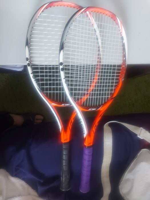 Rakieta Yonex Vcore Si Team 98 cali