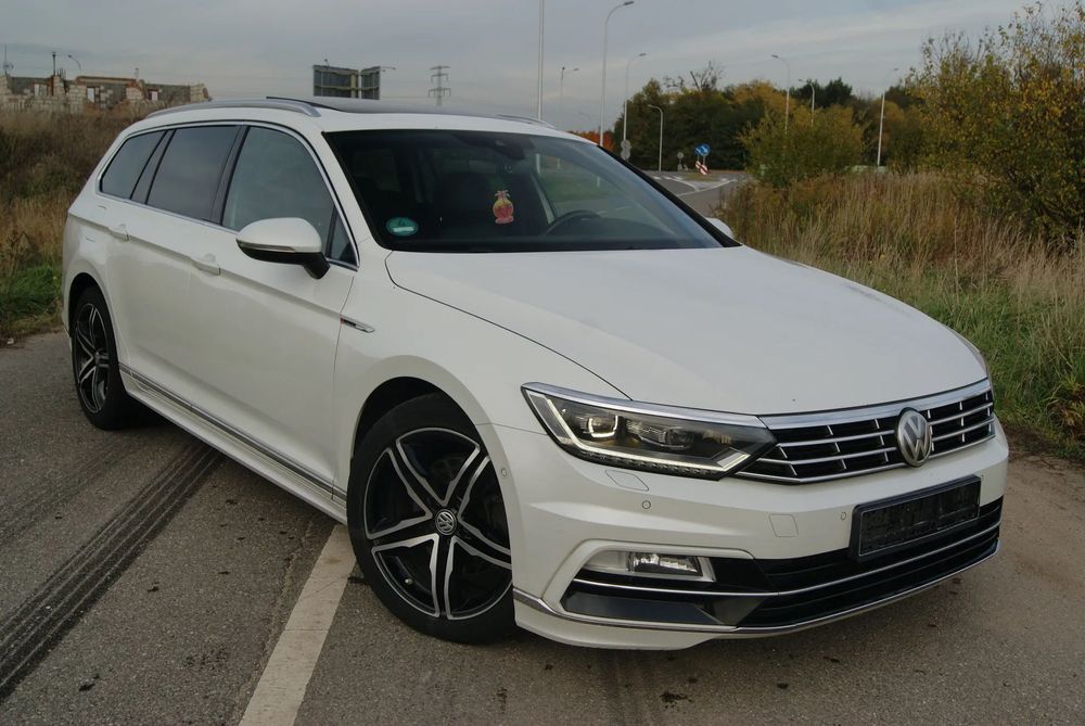 Volkswagen Passat R-LINE WEBASTO ACC 4Motion FULL  KeyLess El.fotele Panorama PIĘKNY HAK