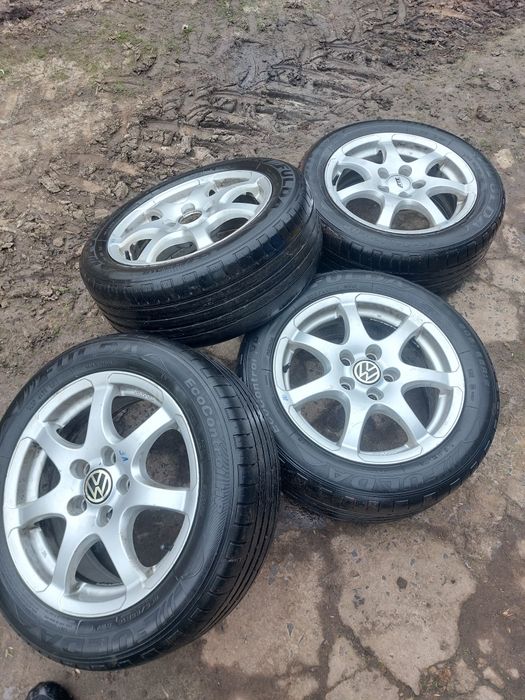 Продам титани р16 5 112 з резиною