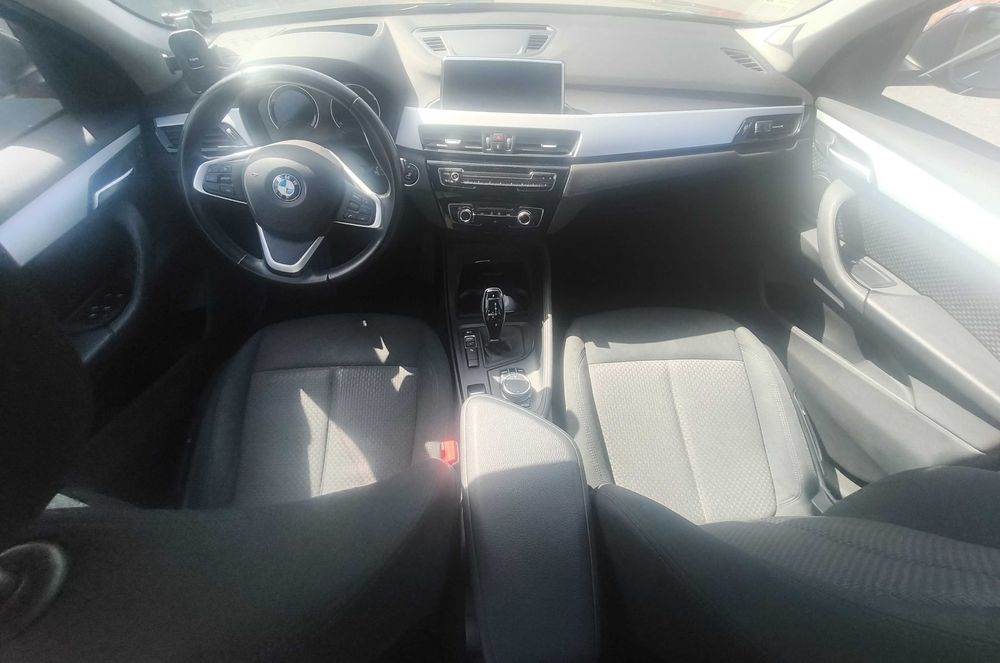 BMW X1 16d Auto | 79 mil km | 1 Dono | GPS | Câmara | Head-Up | Full Extras| Excelente Estado