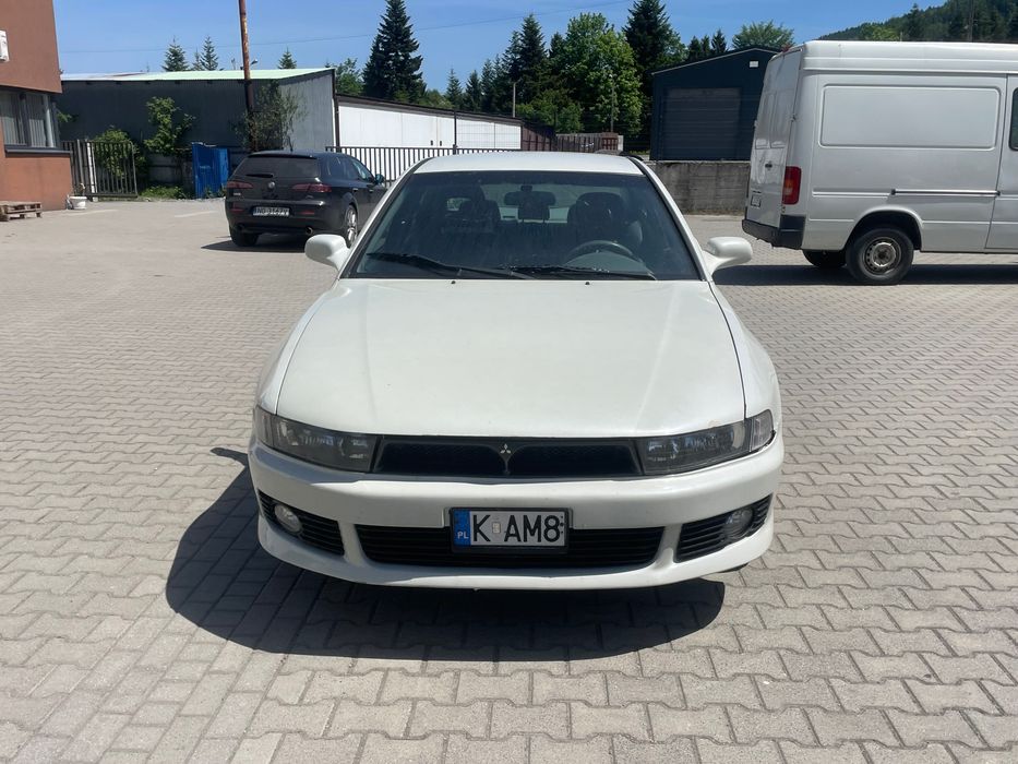 Mitsubishi Galant