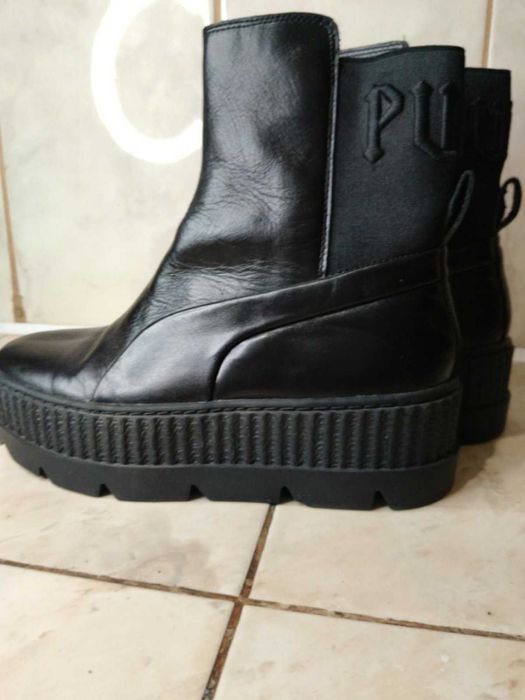Жіночі черевики майже нові
