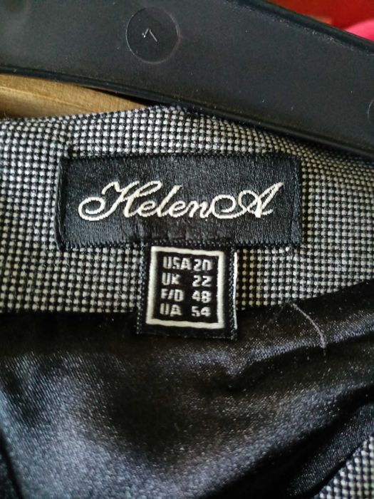 Продам Сарафан HELENA костюмная ткань на подкладкке