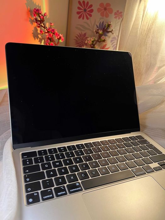 MacBook Air 13" M3 2024 | 8GB | 512GB | 10-core GPU | Silver