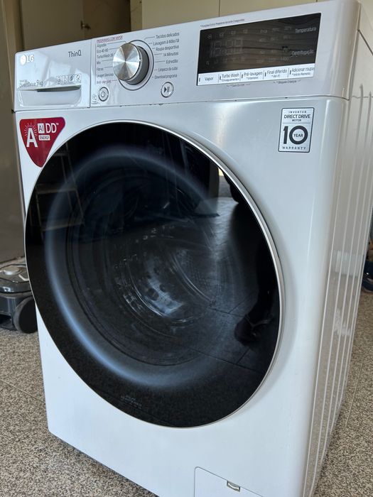 Máquina de lavar roupa LG 9Kg