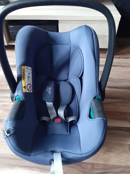 Fotelik samochodowy nosidełko Britax Romer Baby Safe 3 i size