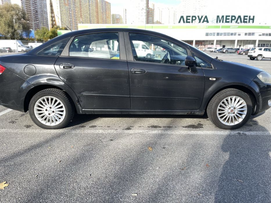 Fiat Linea 2009 1.4 бензин, механіка