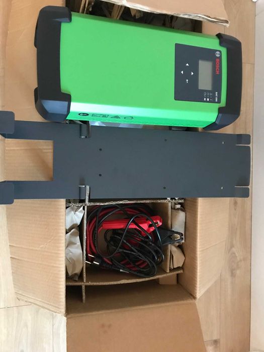 Tanio nowy Prostownik BOSCH diagnostics BAT 690