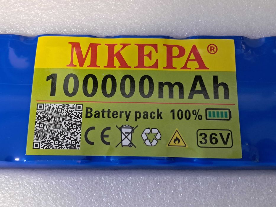 nowa bateria do roweru/hulajnogi elektrycznych. Na pewno ma 36 V