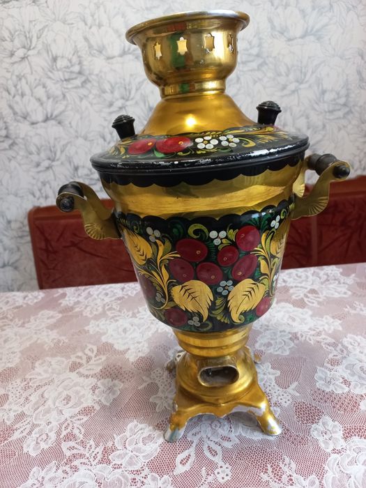 Електросамовар з петриківським розписом