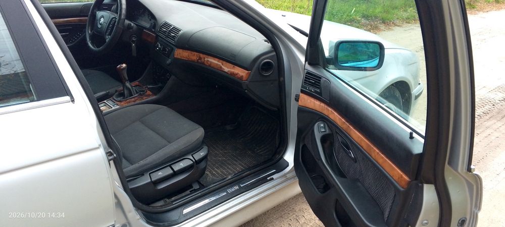 BMW 2000 рік 2.5 дізель обмін