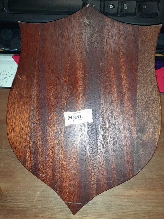 Placa de Crista TB111- navio escola Américo Vespuccio- Itália. Usado como novo