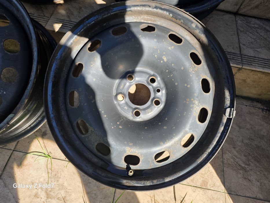Felgi 16 Fiat Doblo Tipo 500L Opel Combo D 5x98 ET36,5