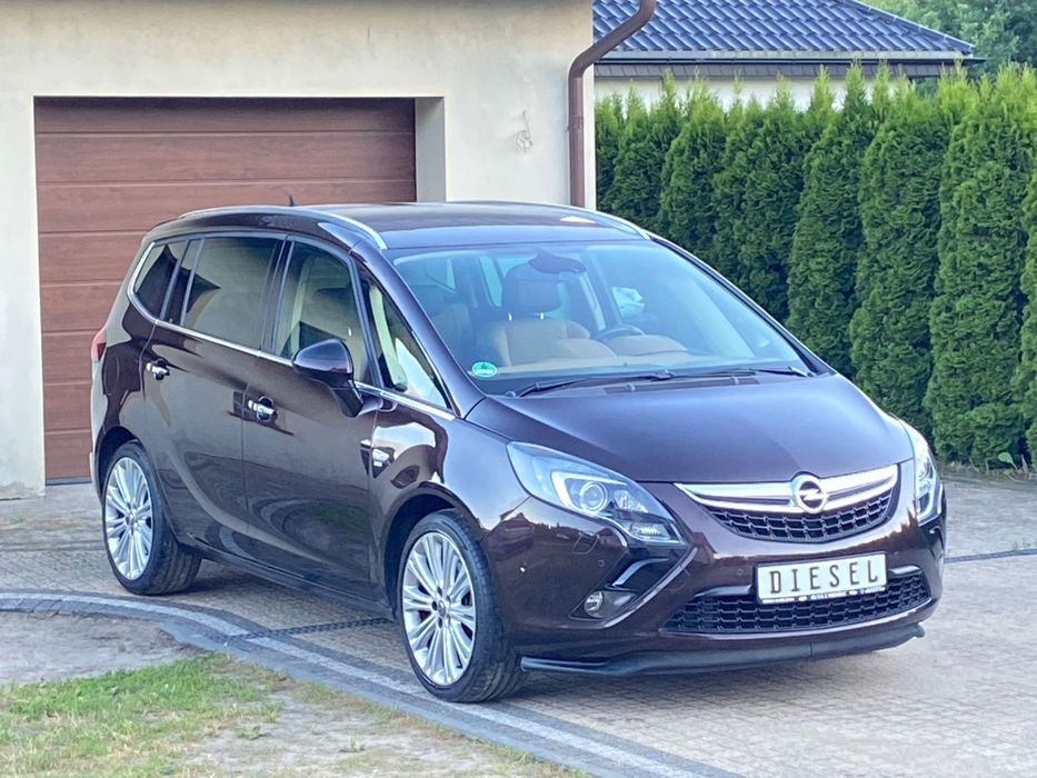 Opel Zafira 2.0CDTI 165KM Innovation! Bi-Xenon! Led! Navi! Kamera! 7 Foteli!