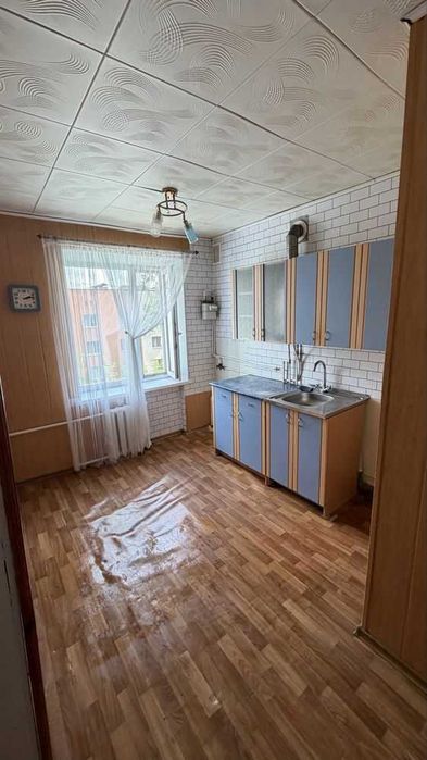 Продаж 1-кімнатної в р-ні 25-ї школи! Код : 23543