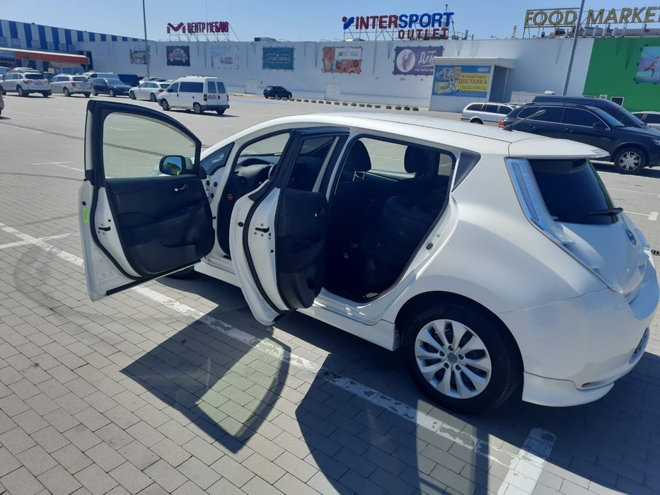 Ніссан Ліф / Nissan Leaf / AZEO