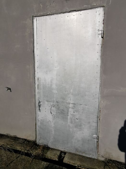 Drzwi metalowe warsztatowe / budowlane/ garażowe