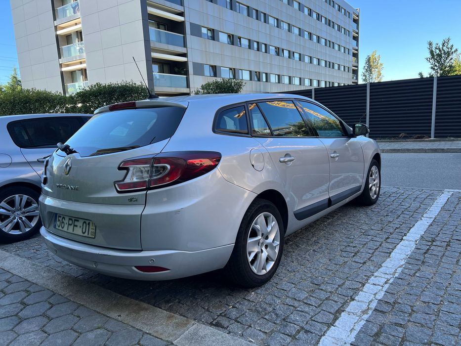 Renault Mégane ST 1.5 dCi Dynamiq (110 cv - 6 Vel.) c/ Extras