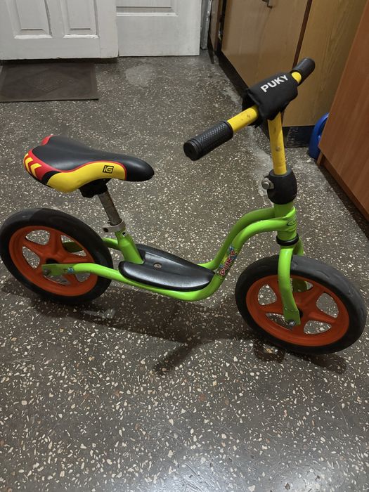 Продам біговел дитячий