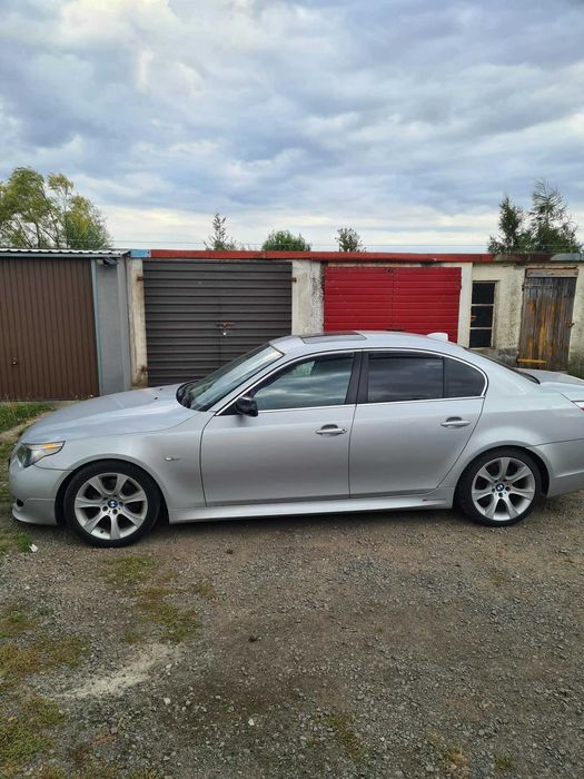 BMW E60 2005 2171 cm3 Benzyna