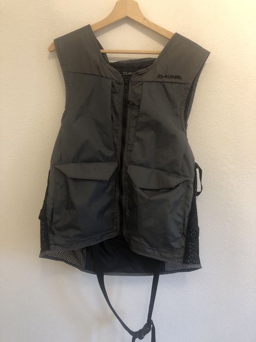 Mochila colete dakine snowboard