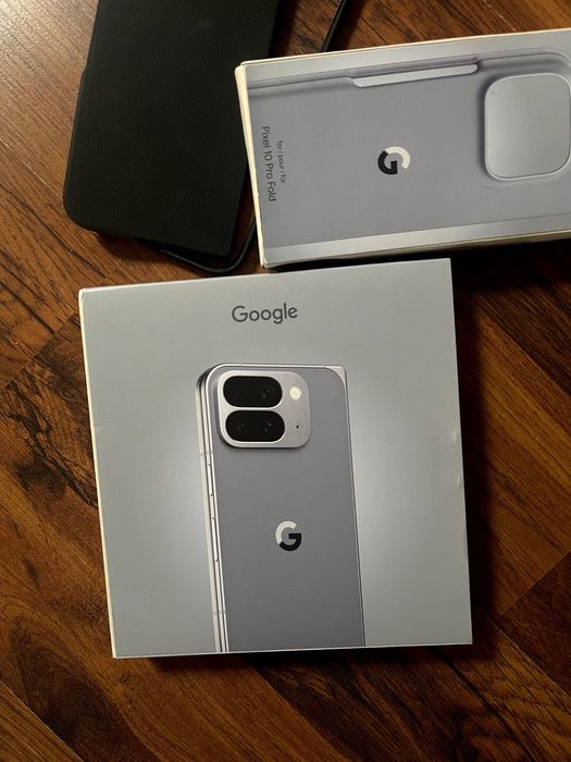 Google Pixel 10 Pro Fold  Moonstone 1TB 16GB + оригінальні кейси