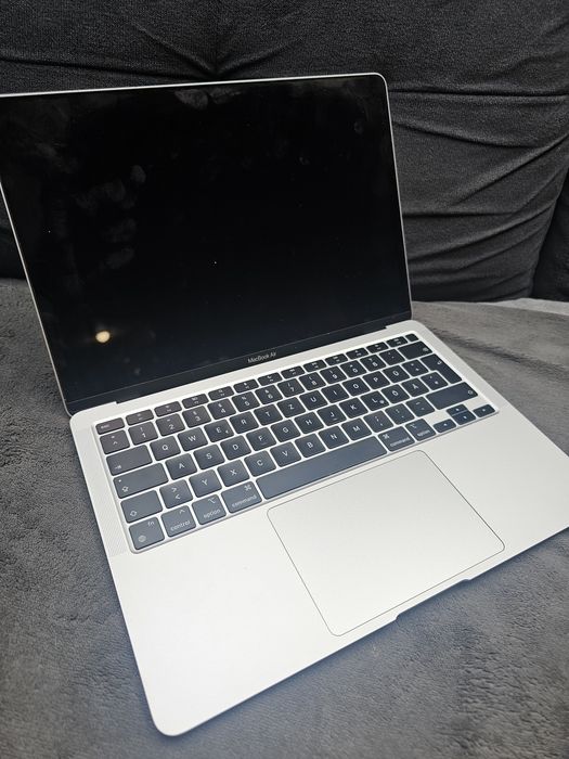 Apple Macbook air 2020
