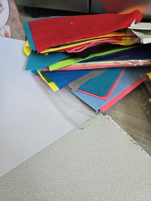 Filc, pianka, papier ozdobny wyprzedaż