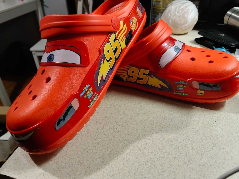 Klapki Crocs Classic Clog ZigZag McQueen