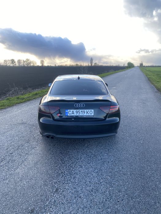 Audi A5 quattro PREMIUM 2.0 tfsi АКПП
