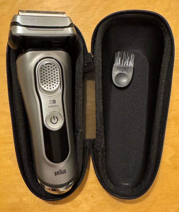 Maszynka elektryczna Braun S9- super okazja!