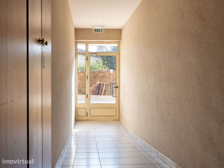 Apartamento T2 localizado na Trofa