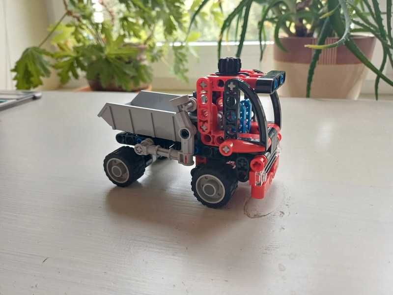 Lego technic wywrotka 8065