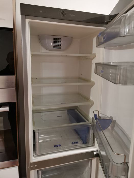 Lodówka WHIRLPOOL 186cm