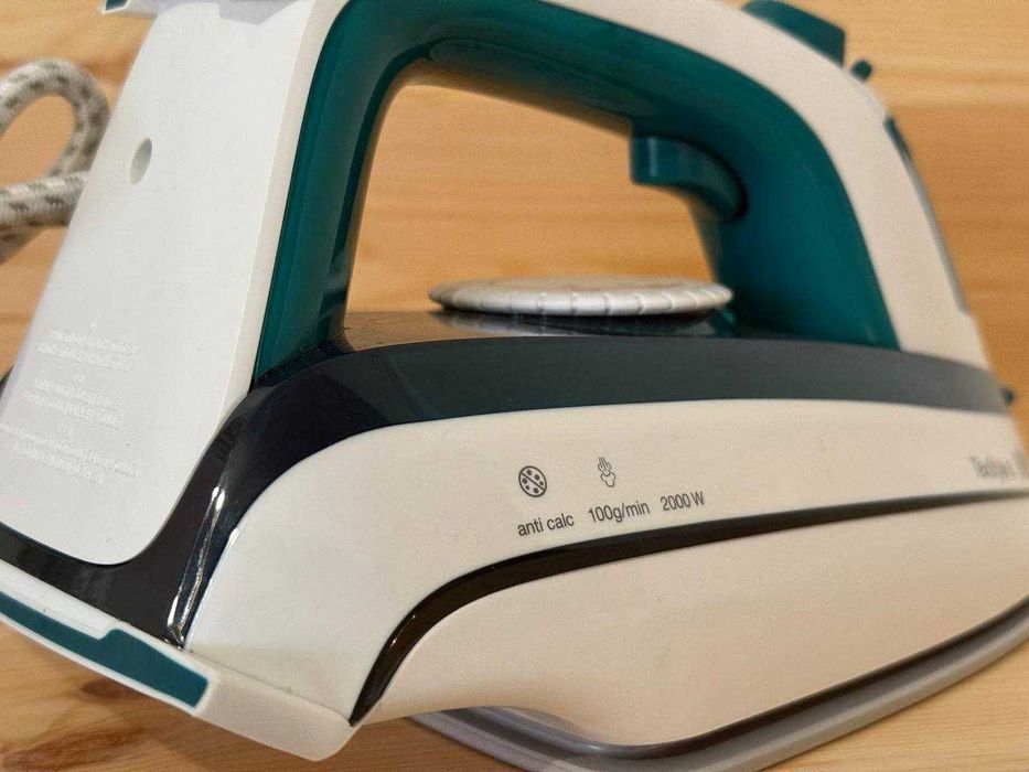 Ferro a vapor BRAUN TexStyle 3 Ceramic