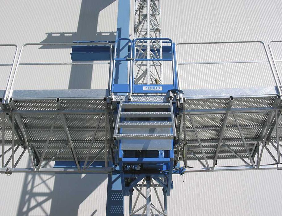 Plataforma Elevatória de Cremalheira ALBA PEC 120 – Alta Performance e Segurança