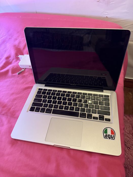 Macbook 13  2008